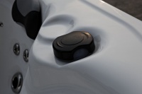 Гидромассажный мини спа-бассейн Sunrans SR852 Гидромассажный мини спа-бассейн Sunrans SR852