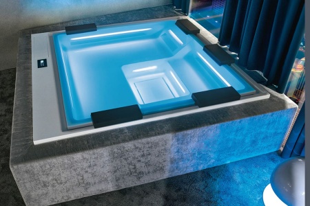 Спа бассейн Treesse Phantom